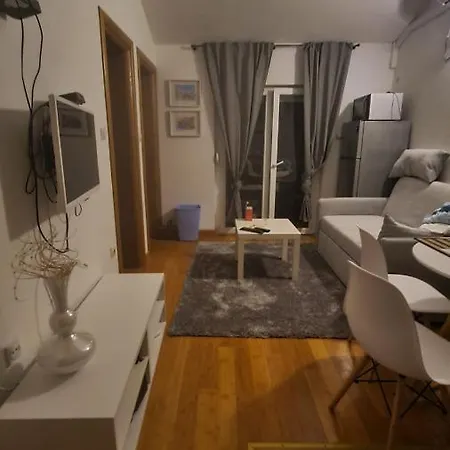 Apartamento Apartman Mara